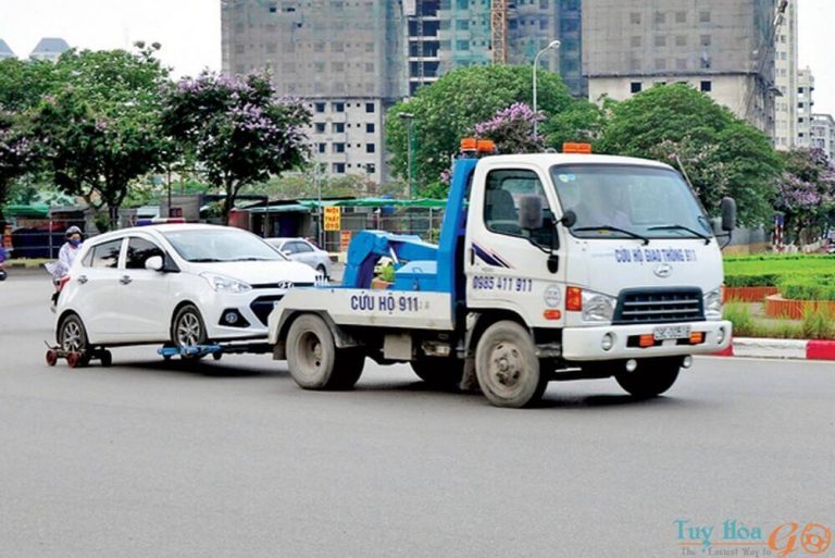 Xe cứu hộ Phú Yên – Phao cứu sinh dọc đường